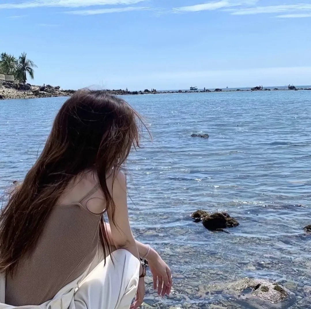 哭喊自由海报