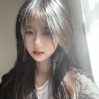 作伪心劳海报