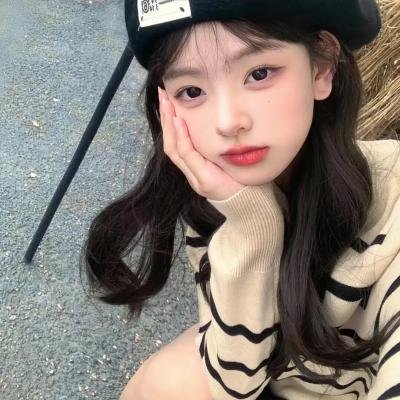 圣特鲁佩斯的警察国语海报