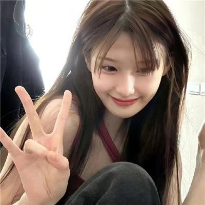 天坑海报